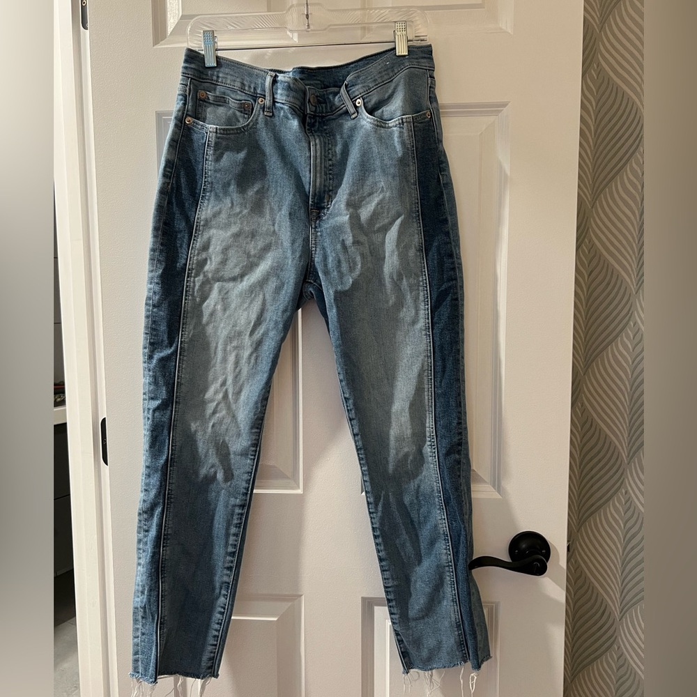 GAP Women’s Light Blue Skinny Jeans